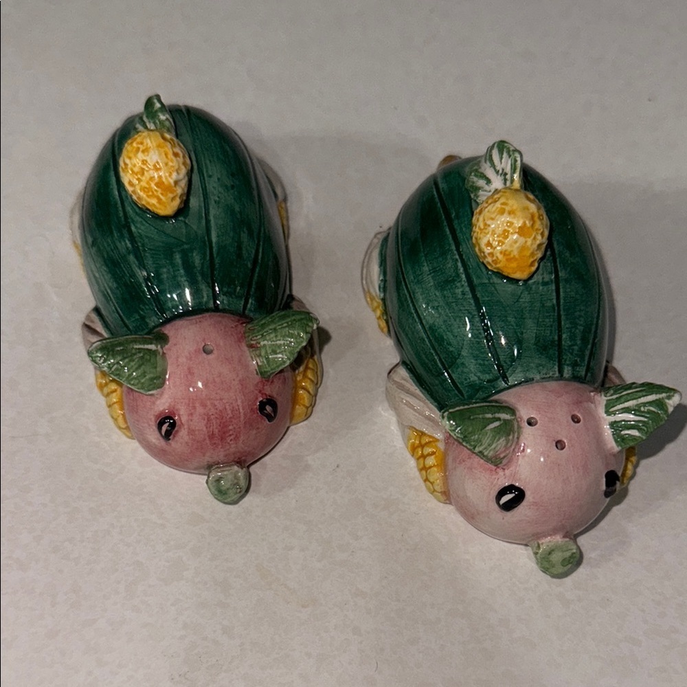Horchow Harvest Vegetable Pig Salt n Pepper Shakers Neiman Marcus Made in Italy
